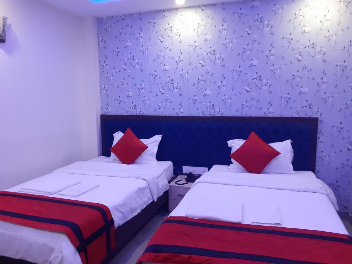Hotel Delight Deluxe Pipra Dewas Exterior photo