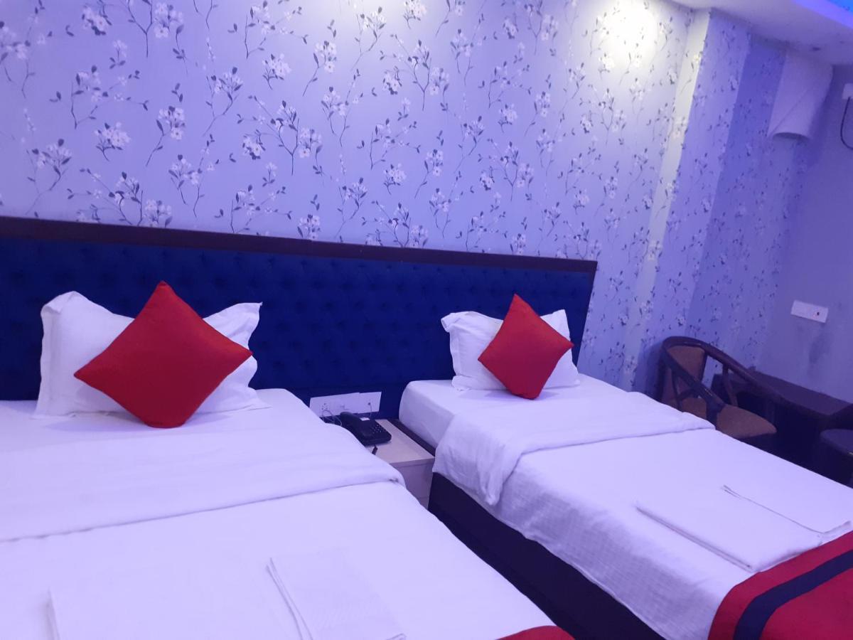 Hotel Delight Deluxe Pipra Dewas Exterior photo